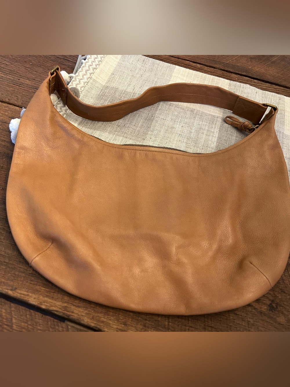 Madewell The Piazza Slouch Shoulder Bag Timber Beam Tan Leather Large NI330